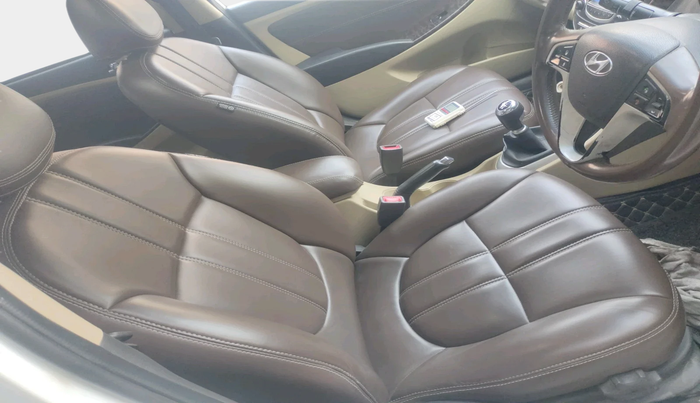 2012 Hyundai Verna FLUIDIC 1.6 VTVT EX, Petrol, Manual, 1,91,607 km, interior