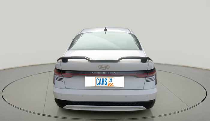 2025 Hyundai Verna SX(O) 1.5 MPI IVT , Petrol, Automatic, 9,193 km, exterior