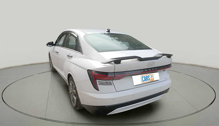 2025 Hyundai Verna SX(O) 1.5 MPI IVT , Petrol, Automatic, 9,193 km, exterior