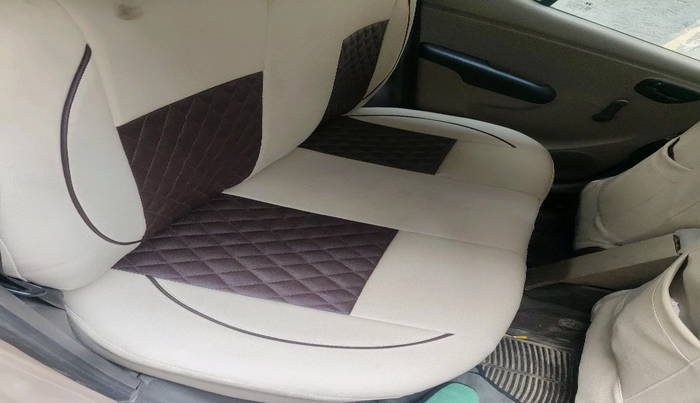 2010 Hyundai i10 ERA 1.1, Petrol, Manual, 62,946 km, interior