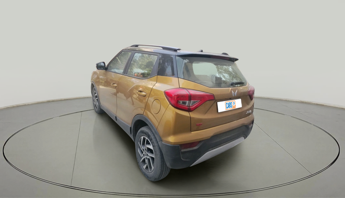 2022 Mahindra XUV300 W8 (O) 1.2 PETROL, Petrol, Manual, 26,831 km, exterior
