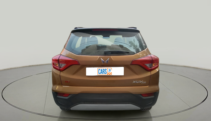 2022 Mahindra XUV300 W8 (O) 1.2 PETROL, Petrol, Manual, 26,831 km, exterior