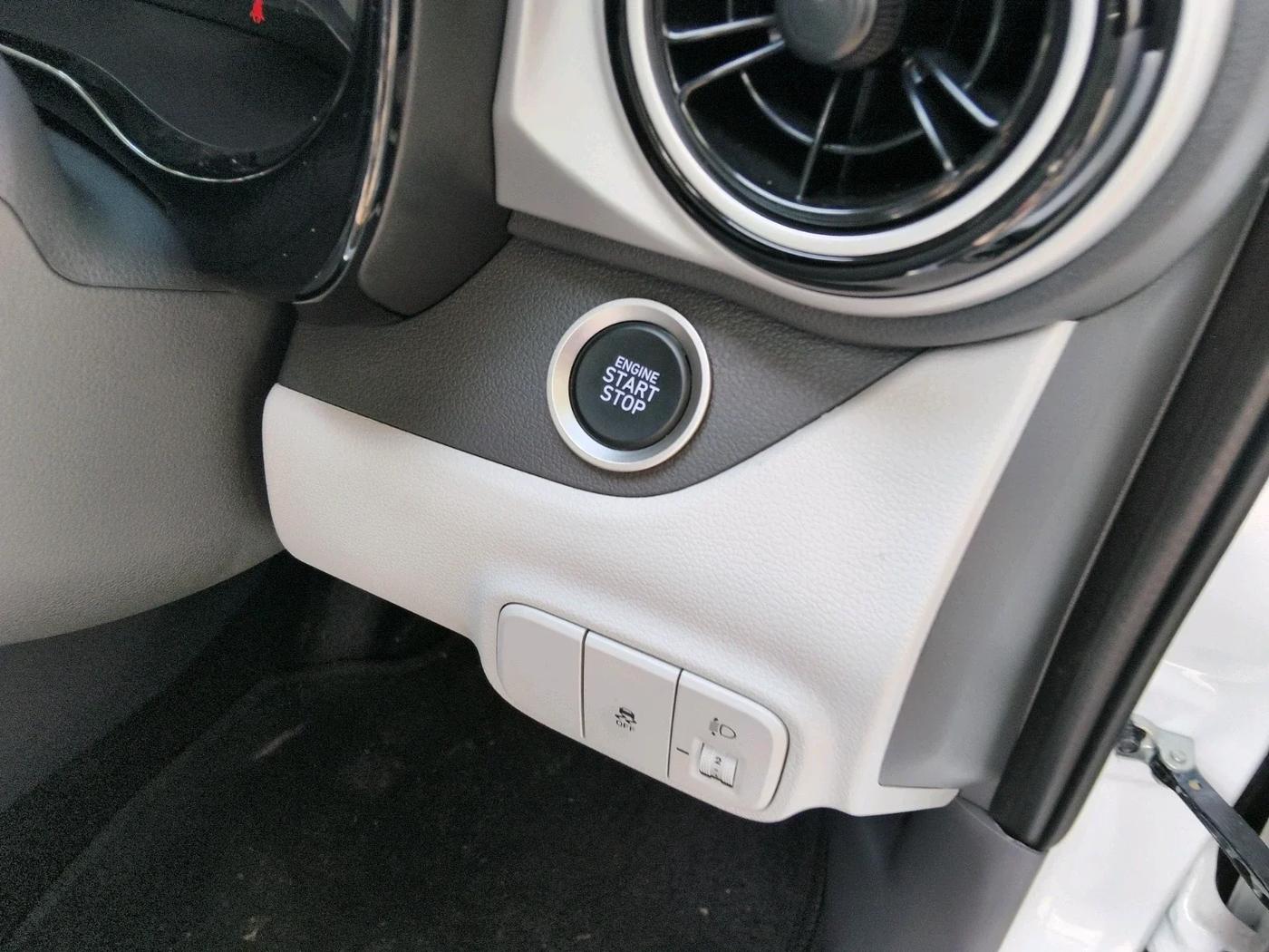 2025 Hyundai GRAND I10 NIOS Sportz (O) 1.2 Kappa AMT, Petrol, Automatic, 1,346 km, interior