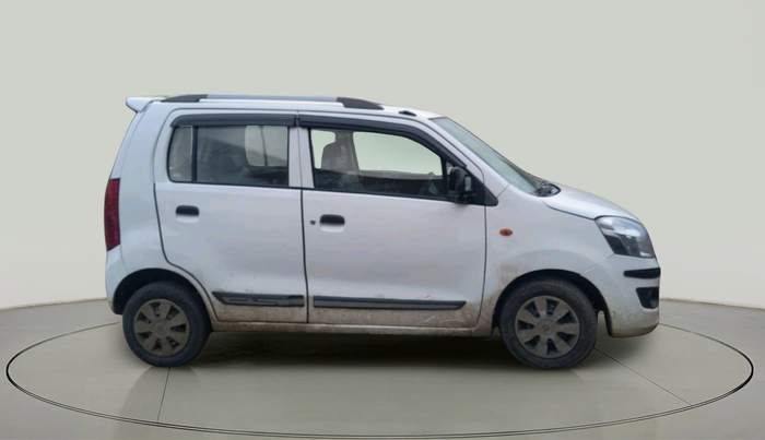 2016 Maruti Wagon R 1.0 LXI, Petrol, Manual, 3,70,614 km, exterior