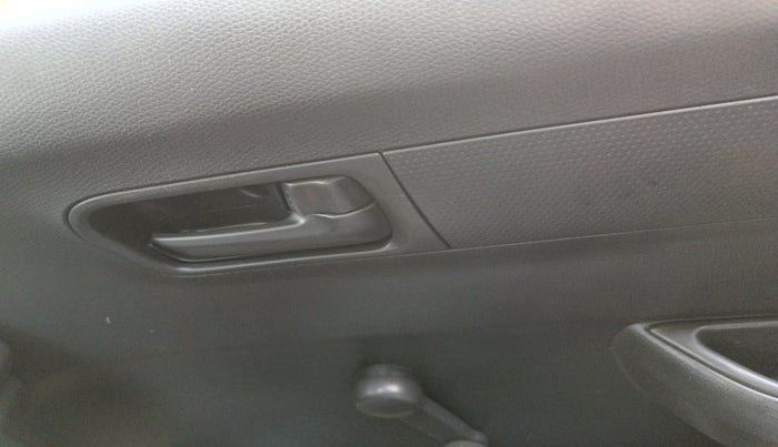 2011 Maruti Swift LXI, Petrol, Manual, 55,285 km, interior