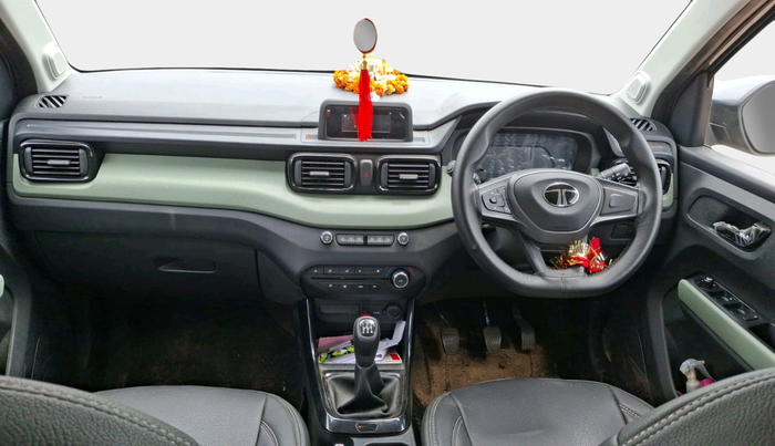 2025 Tata PUNCH ADVENTURE MT, Petrol, Manual, 5,383 km, interior