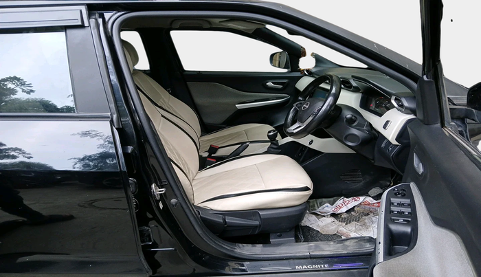 2021 Nissan MAGNITE XV TURBO, Petrol, Manual, 50,868 km, interior