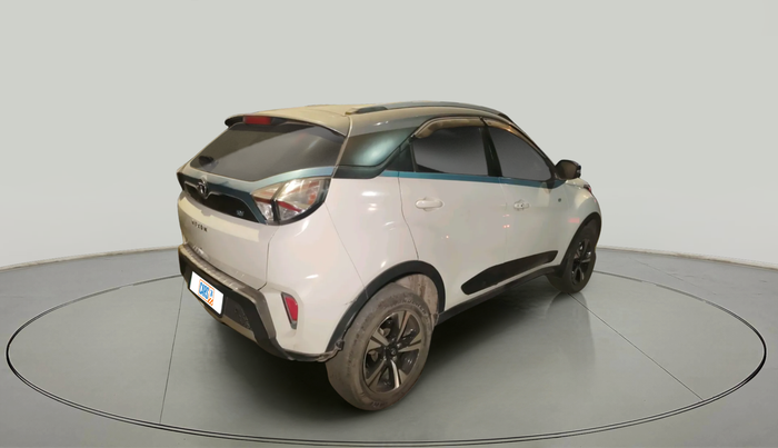 2022 Tata NEXON EV XZ PLUS LUX, Electric, Automatic, 65,144 km, exterior