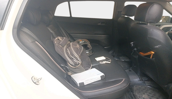 2017 Hyundai Creta SX PLUS AT 1.6 PETROL, Petrol, Automatic, 1,09,844 km, interior