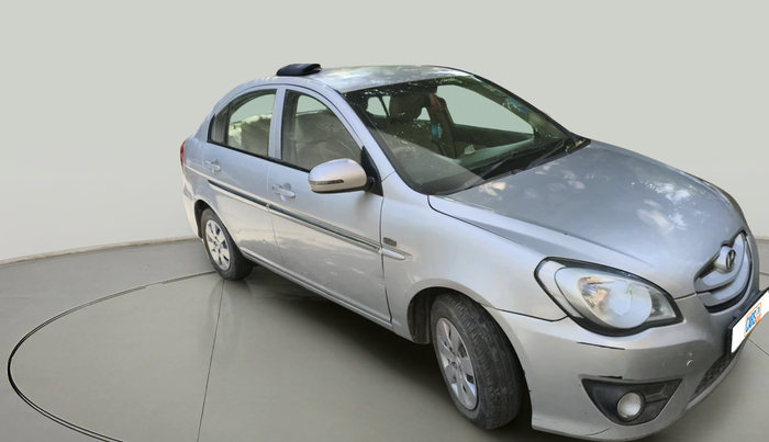 2010 Hyundai Verna TRANSFORM 1.6 VTVT, Petrol, Manual, 1,42,655 km, exterior
