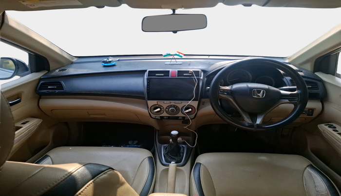 2013 Honda City 1.5L I-VTEC S MT, Petrol, Manual, 1,18,496 km, interior