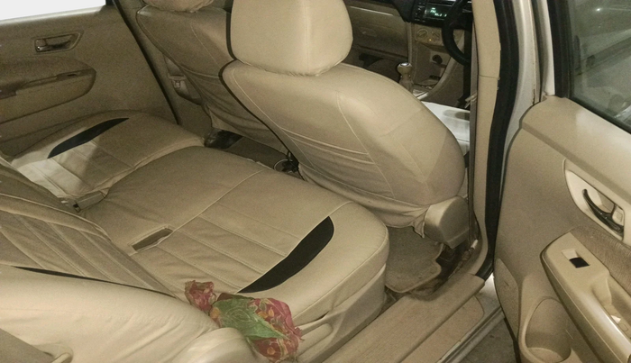 2014 Maruti Ertiga VXI, Petrol, Manual, 1,23,491 km, interior