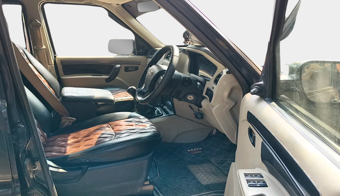 2022 Mahindra Scorpio S5, Diesel, Manual, 58,751 km, interior
