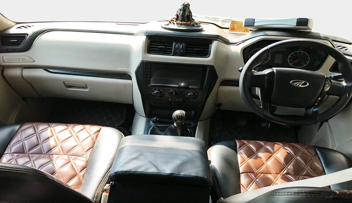 2022 Mahindra Scorpio S5, Diesel, Manual, 58,751 km, interior