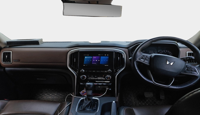 2024 Mahindra SCORPIO-N Z8 L PETROL AT 7 STR, Petrol, Automatic, 24,655 km, interior
