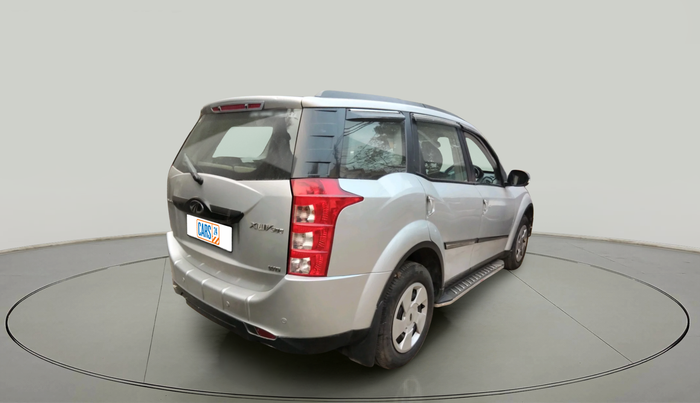 2017 Mahindra XUV500 W6 1.99, Diesel, Manual, 72,624 km, exterior