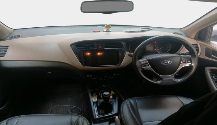 2015 Hyundai Elite i20 SPORTZ 1.2, Petrol, Manual, 1,83,251 km, interior