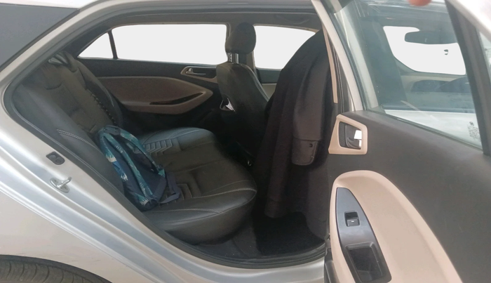 2015 Hyundai Elite i20 SPORTZ 1.2, Petrol, Manual, 1,83,251 km, interior