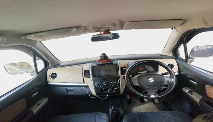 2018 Maruti Wagon R 1.0 LXI CNG, Petrol, Manual, 1,36,985 km, interior