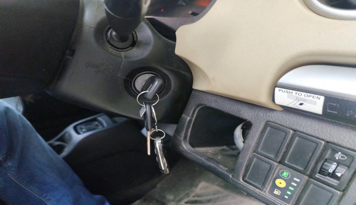 2018 Maruti Wagon R 1.0 LXI CNG, Petrol, Manual, 1,36,985 km, interior