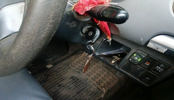 2012 Maruti Wagon R 1.0 VXI, Petrol, Manual, 1,36,422 km, interior