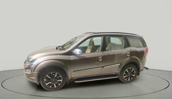 2018 Mahindra XUV500 W11, Diesel, Manual, 71,536 km, exterior