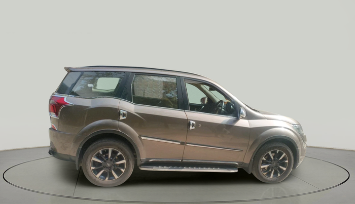 2018 Mahindra XUV500 W11, Diesel, Manual, 71,536 km, exterior