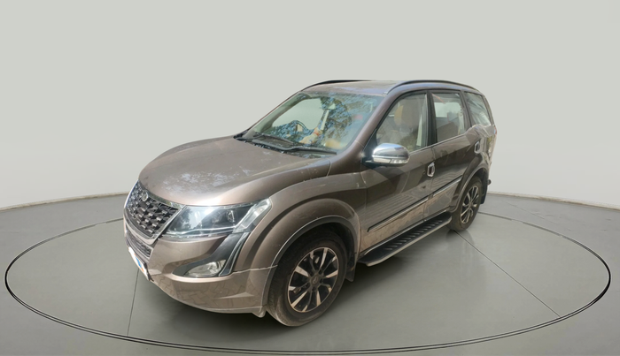 2018 Mahindra XUV500 W11, Diesel, Manual, 71,536 km, exterior