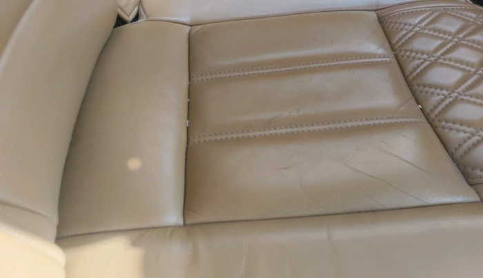 2018 Mahindra XUV500 W11, Diesel, Manual, 71,536 km, interior