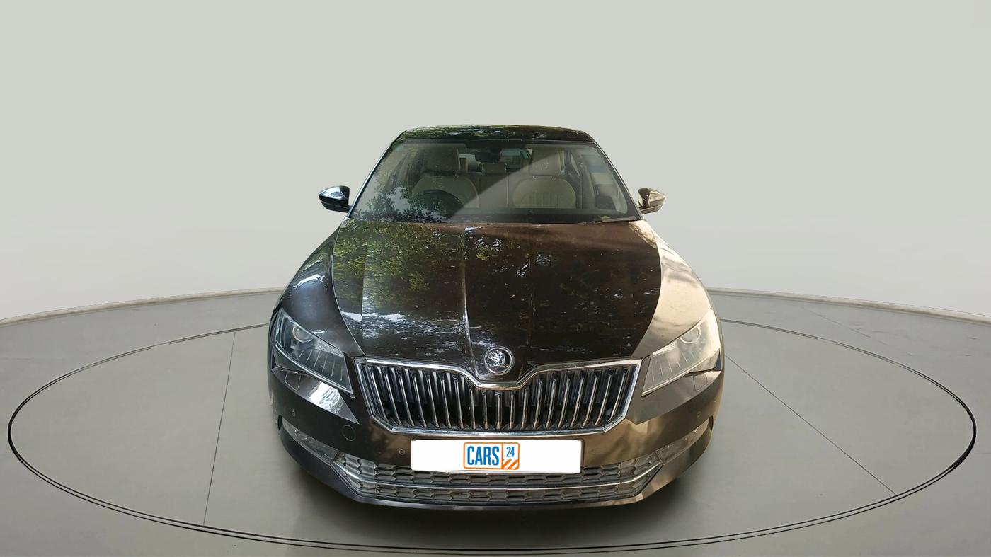 2018 Skoda Superb STYLE 1.8 TSI AT, Petrol, Automatic, 82,371 km, exterior