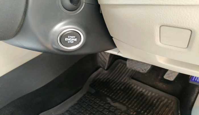 2018 Skoda Superb STYLE 1.8 TSI AT, Petrol, Automatic, 82,371 km, interior