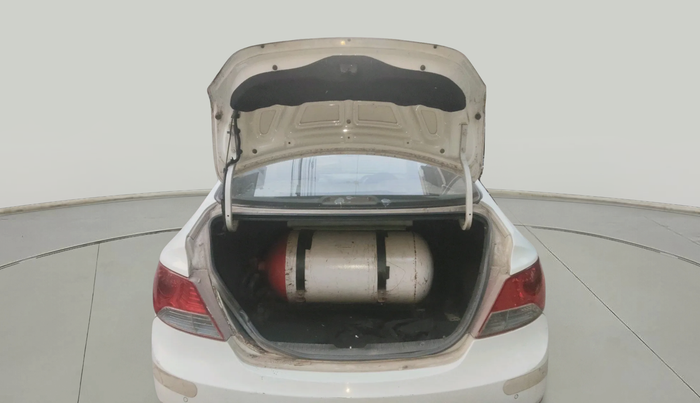 2013 Hyundai Verna FLUIDIC 1.6 VTVT EX, Petrol, Manual, 98,897 km, exterior