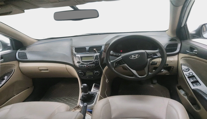 2013 Hyundai Verna FLUIDIC 1.6 VTVT EX, Petrol, Manual, 98,897 km, interior