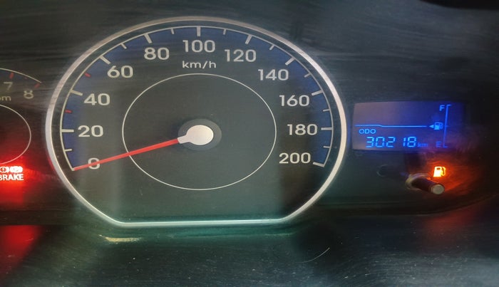 2010 Hyundai i10 MAGNA 1.2, Petrol, Manual, 30,218 km, interior