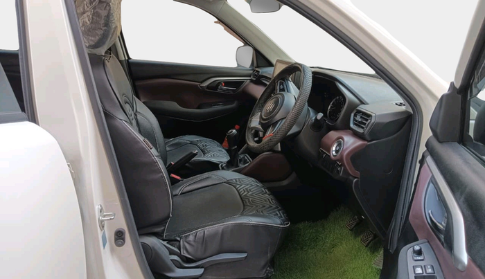 2024 Maruti Grand Vitara SIGMA SMART HYBRID, Petrol, Manual, 9,001 km, interior