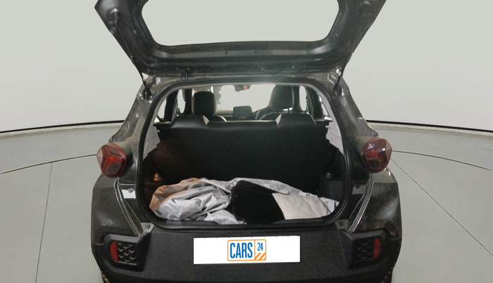 2024 Tata PUNCH Adventure (S) AMT, Petrol, Manual, 5,200 km, exterior