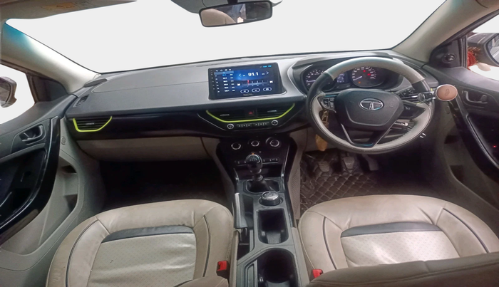 2018 Tata NEXON KRAZ MT PETROL, Petrol, Manual, 68,997 km, interior