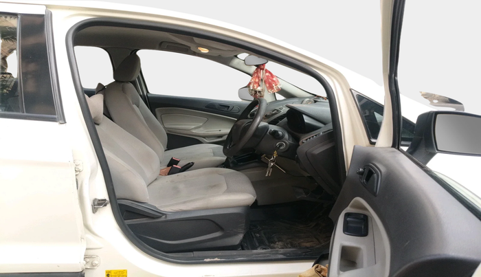 2016 Ford Ecosport AMBIENTE 1.5L PETROL, Petrol, Manual, 1,02,664 km, interior