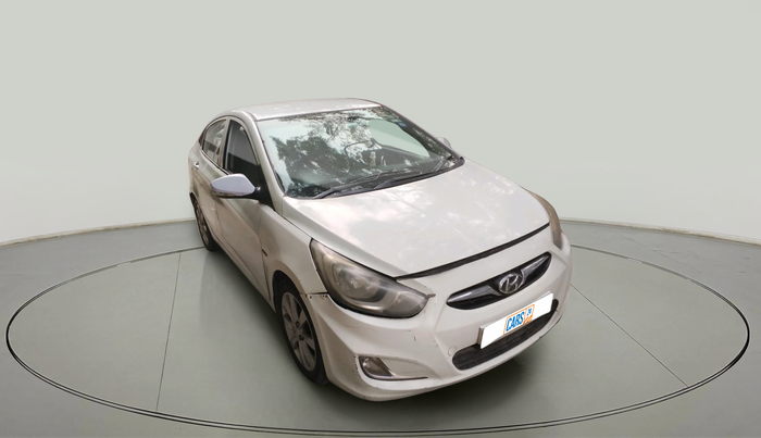 2011 Hyundai Verna FLUIDIC 1.6 VTVT SX, Petrol, Manual, 79,386 km, exterior