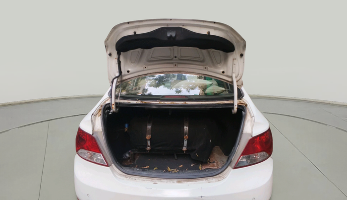 2011 Hyundai Verna FLUIDIC 1.6 VTVT SX, Petrol, Manual, 79,386 km, exterior