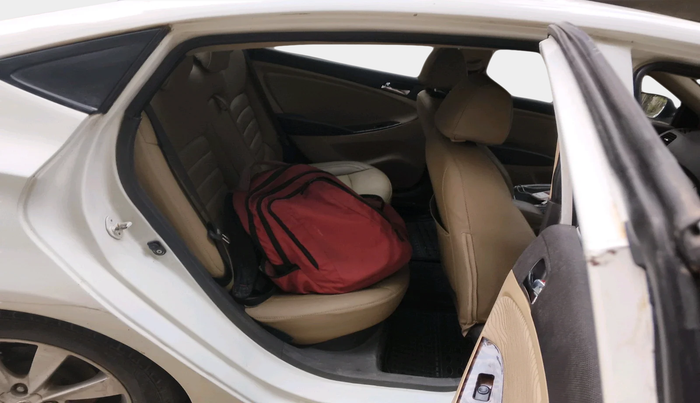 2011 Hyundai Verna FLUIDIC 1.6 VTVT SX, Petrol, Manual, 79,386 km, interior