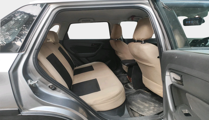 2016 Maruti Vitara Brezza VDI, Diesel, Manual, 1,21,216 km, interior