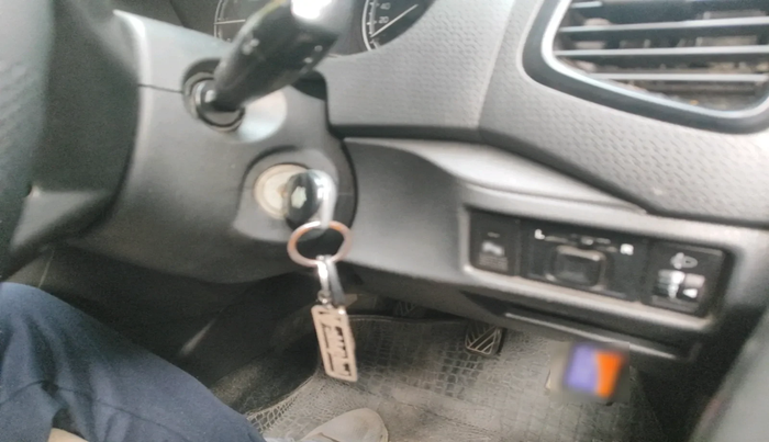 2016 Maruti Vitara Brezza VDI, Diesel, Manual, 1,21,216 km, interior