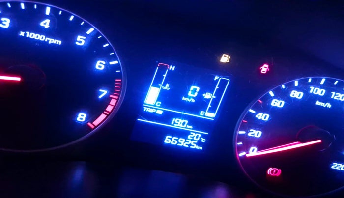 2019 Hyundai Elite i20 MAGNA PLUS 1.2, Petrol, Manual, 66,925 km, interior