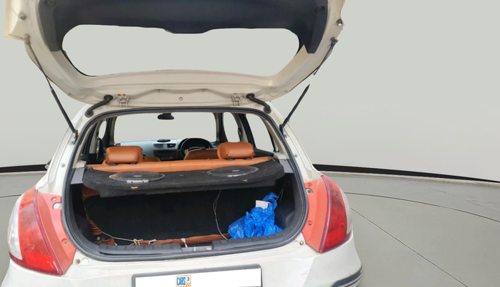 2012 Maruti Swift VXI, Petrol, Manual, 61,941 km, exterior