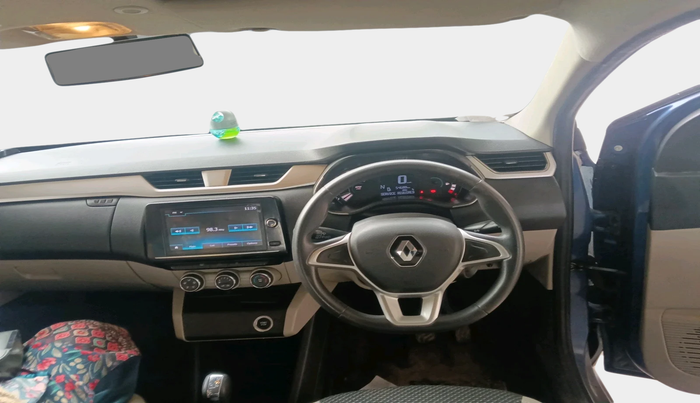 2020 Renault TRIBER RXZ AMT, Petrol, Automatic, 54,688 km, interior