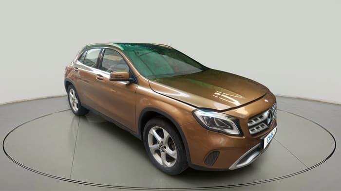 2017 Mercedes Benz GLA Class 200 CGI SPOTRS, Petrol, Automatic, 6,00,000 km, exterior