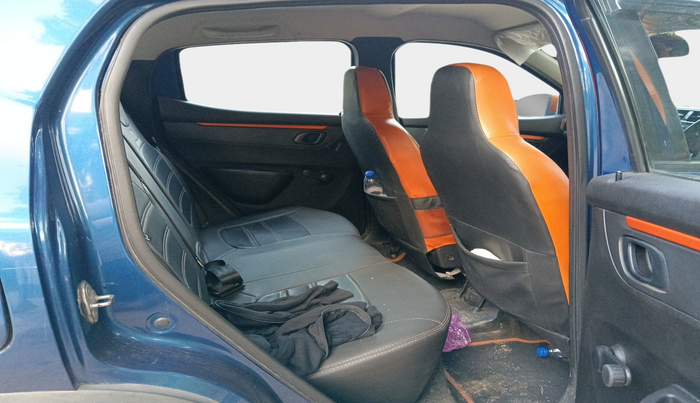 2018 Renault Kwid CLIMBER 1.0, Petrol, Manual, 39,697 km, interior