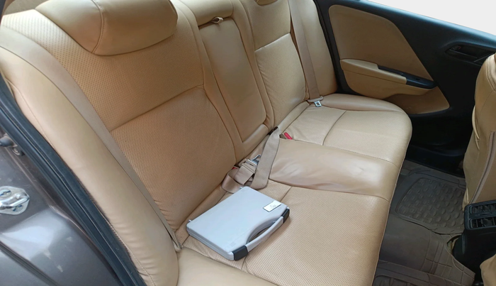 2016 Honda City 1.5L I-VTEC SV, Petrol, Manual, 1,46,807 km, interior