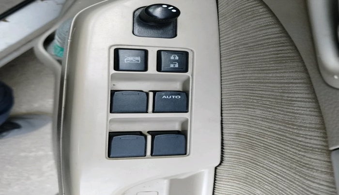 2015 Maruti Ertiga VXI, Petrol, Manual, 16,761 km, interior